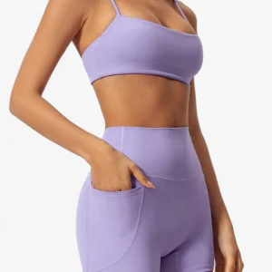 Pantaloni sportivi corti