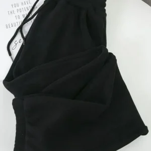 Pantaloni in pile larghi e comodi