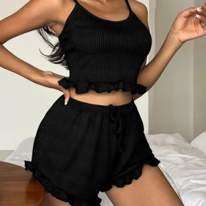 Pigiama corto da donna con volant