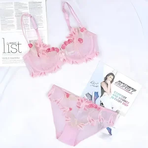 Set di Lingerie in Pizzo con Design Floreale