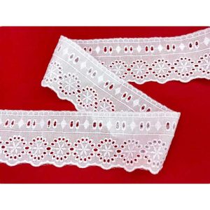 10 metri Pizzo sangallo con passanastro art. 4BF11G altezza 6cm Passamaneria San gallo Bianco Ricamo Fiore Stella Smerlato