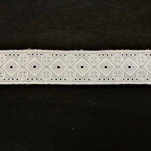 10 metri Tramezzo pizzo sangallo art. 4BF13 altezza 4cm Passamaneria San gallo Bianco Ricamo Smerlato balza unica