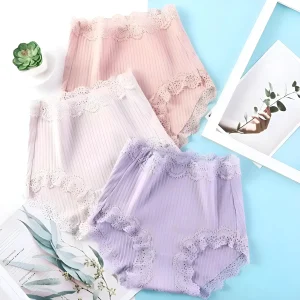 Abito a vita alta con pizzo